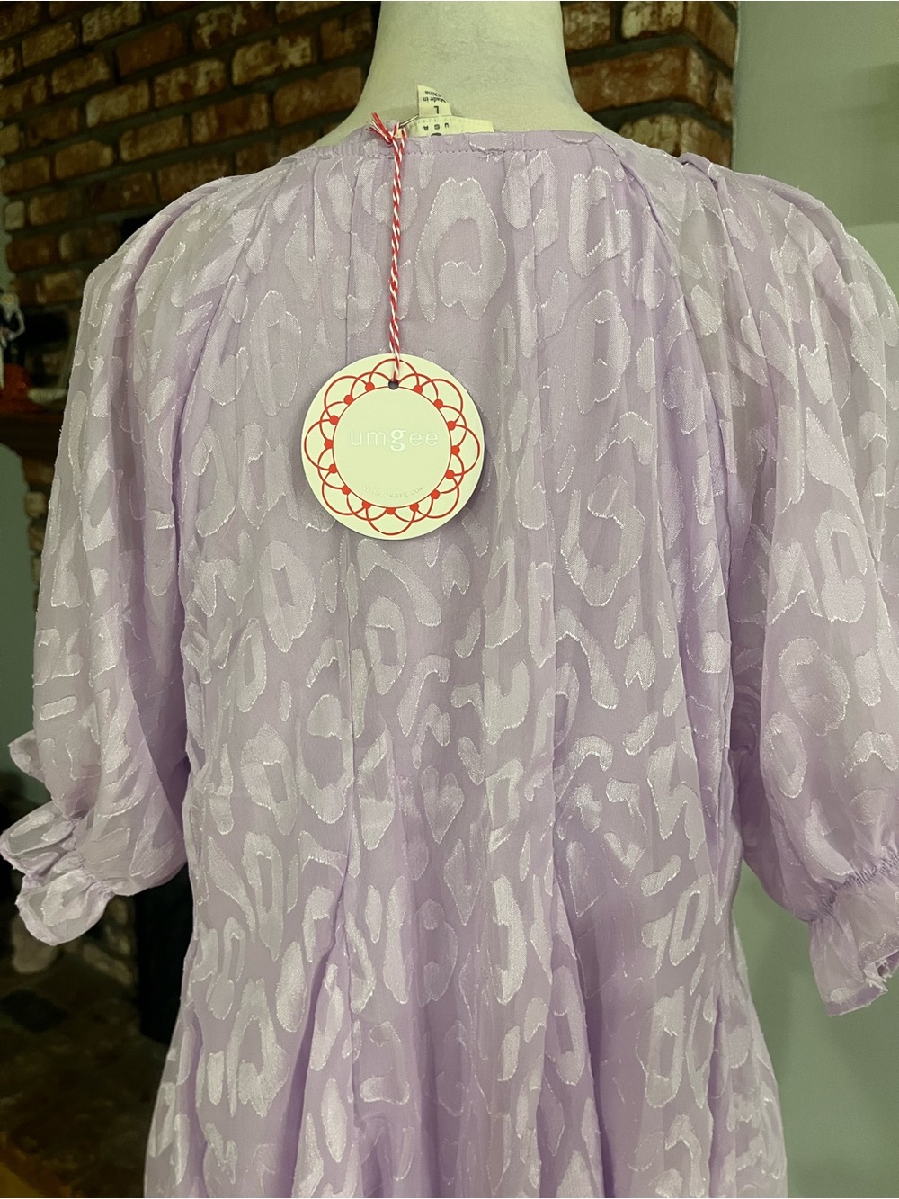 Umgee NWT Lilac V-Neck Puff Sleeve Women’s Top - Picture 6 of 7